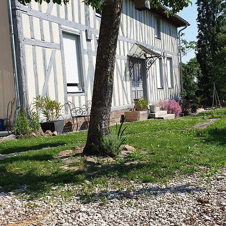 Bed and Breakfast Sous Les Toits Dosches Esterno foto